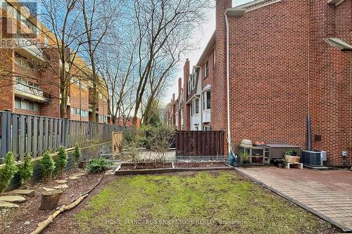90 Confederation Way, Markham, ON - Outdoor