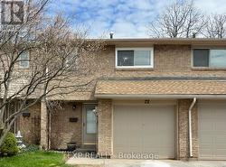 72 - 1556 LANCASTER DRIVE Oakville, ON L6H 2Z4