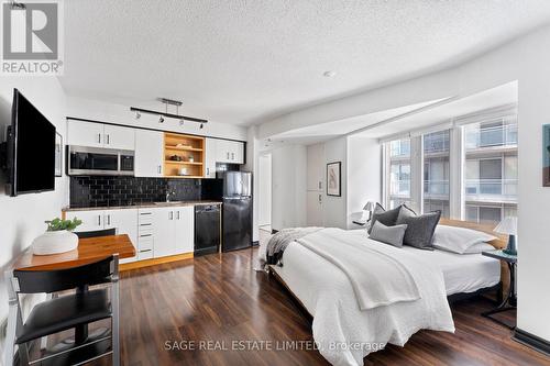 1507 - 200 VICTORIA STREET  Toronto, ON M5B 1V8