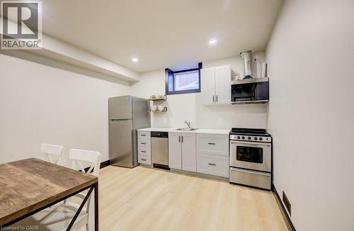 8 Spring Street E, Waterloo, ON - Indoor Photo Showing Kitchen