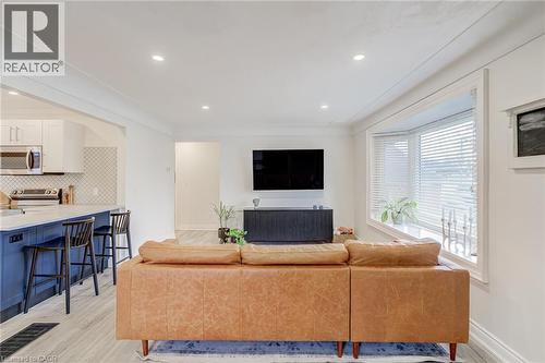 185 Deschene Avenue, Hamilton, ON - Indoor