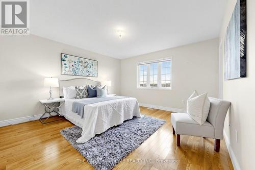 Primary Bedroom - 3470 Angel Pass Drive, Mississauga, ON - Indoor Photo Showing Bedroom