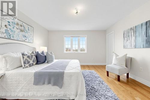 3470 Angel Pass Drive, Mississauga, ON - Indoor Photo Showing Bedroom