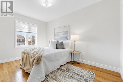 3470 Angel Pass Drive, Mississauga, ON - Indoor Photo Showing Bedroom