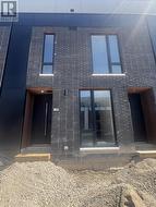 64 EVERETT COMMON St. Catharines, ON L2P 0H1