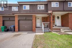 31 - 750 BURNHAMTHORPE ROAD E  Mississauga, ON L4Y 2X3