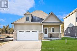 11 SPRUCESIDE DRIVE Kawartha Lakes, ON K0M 1A0