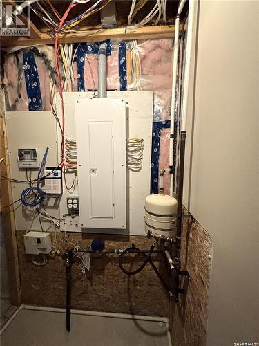 371 Childers Crescent, Saskatoon, SK - Indoor Photo Showing Basement