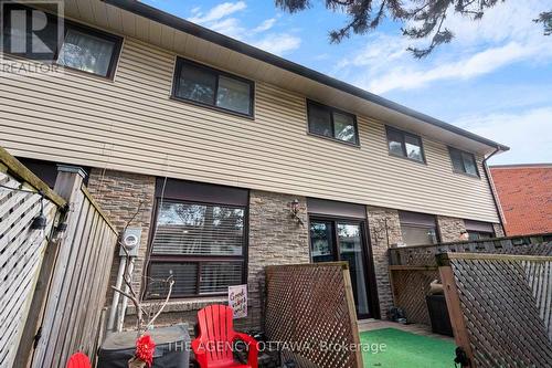 10 Collins Crescent, Brampton (Brampton North), ON - Outdoor With Exterior