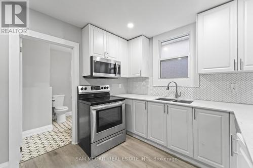 266 Beach Road, Hamilton, ON - Indoor Photo Showing Kitchen With Double Sink