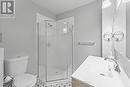 266 Beach Road, Hamilton, ON  - Indoor Photo Showing Bathroom 