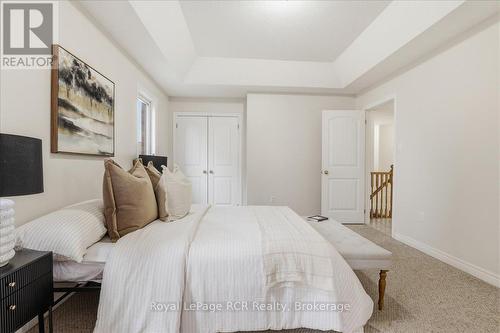 14 Parkside Street, Mapleton, ON - Indoor Photo Showing Bedroom