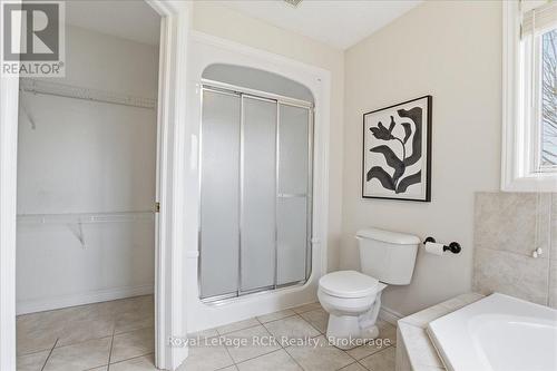 14 Parkside Street, Mapleton, ON - Indoor Photo Showing Bathroom