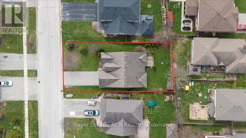 14 Parkside Street, Mapleton, ON - 