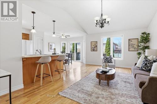14 Parkside Street, Mapleton, ON - Indoor Photo Showing Living Room