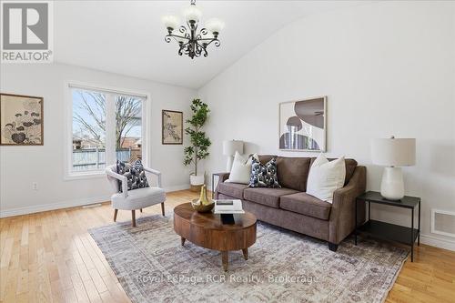 14 Parkside Street, Mapleton, ON - Indoor Photo Showing Living Room