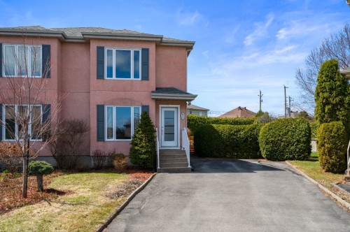 577 Av. Jean-Duceppe  Boisbriand, QC J7G 3H4