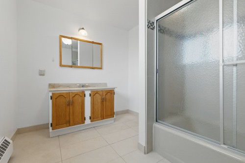 Salle de bains - 5539 Av. Macdonald, Hampstead, QC - Indoor Photo Showing Bathroom