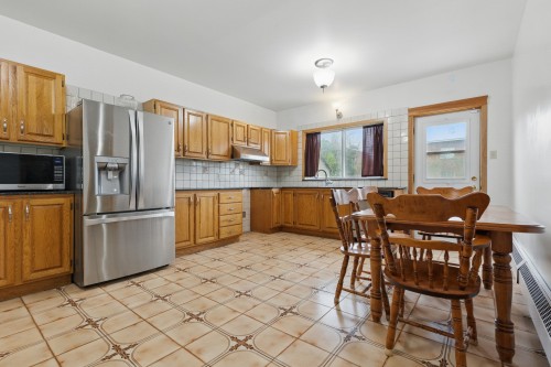 Cuisine - 5539 Av. Macdonald, Hampstead, QC - Indoor