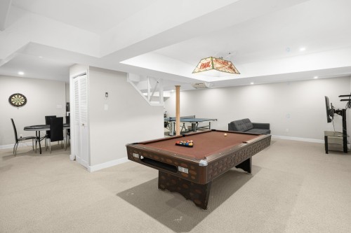 Salle de jeux - 318 Av. Berkshire, Beaconsfield, QC - Indoor Photo Showing Other Room