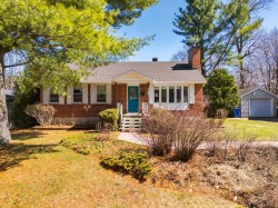 127 Rue Upper McNaughten Hudson, QC J0P 1H0