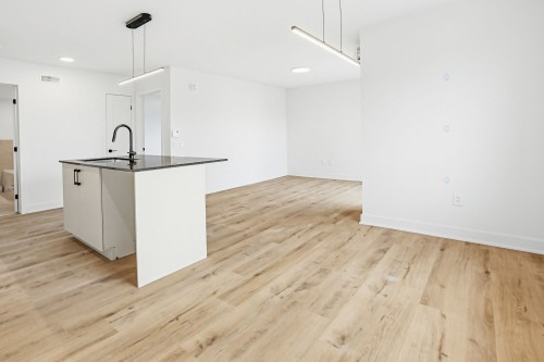 Overall view - 7-70 Rue Alexandre, Lachute, QC - Indoor Photo Showing Kitchen