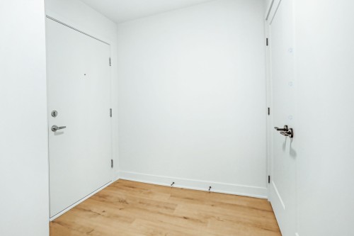 Hall d'entrée/Vestibule - 8-70 Rue Alexandre, Lachute, QC - Indoor Photo Showing Other Room