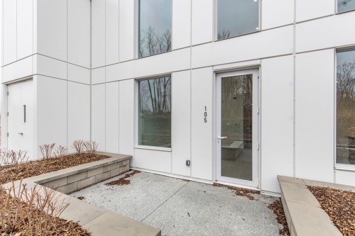 Patio - 105-5606 Av. Pierre-De Coubertin, Montréal-Est, QC - Outdoor With Exterior