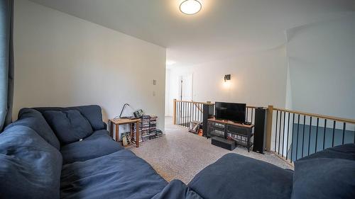 9934 Osprey Landing Drive, Wardner, BC - Indoor Photo Showing Other Room