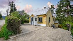 3620 Rosedale Avenue  Armstrong, BC V0E 1B2