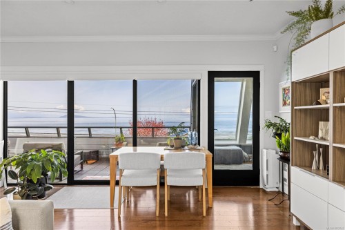 2-2734 Island Hwy WEST Qualicum Beach, BC V9K 1P7