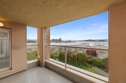 306-75 Songhees Rd Victoria, BC V9A 7M5