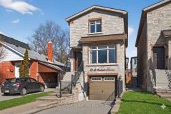 61B Bexhill Avenue  Toronto, ON M1L 3B7