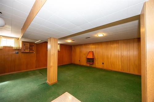 427 Thompson Dr, Winnipeg, MB 