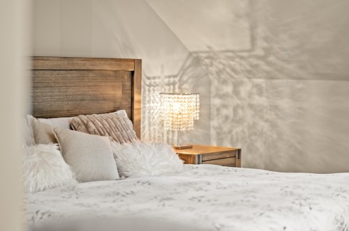 Chambre à coucher principale - 74 Rue Balmoral, Morin-Heights, QC - Indoor Photo Showing Bedroom