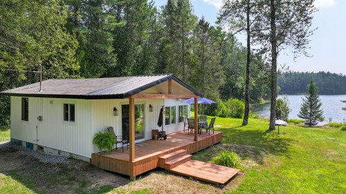 86 Ch. du Lac-Michel  Sainte-Thérèse-De-La-Gatineau, QC J0X 2X0