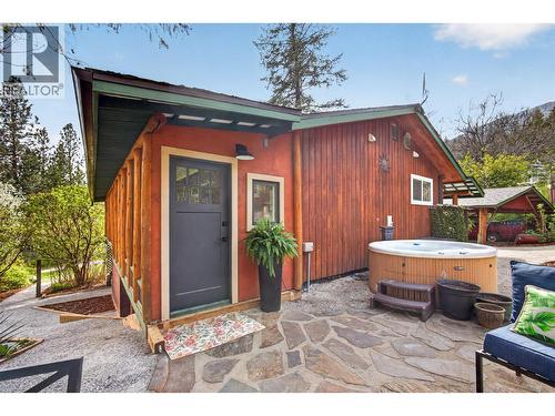 374 Kildare Way, Vernon, BC - Outdoor With Exterior