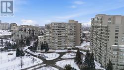 1501 - 11 TOWNSGATE DRIVE Vaughan, ON L4J 8G4