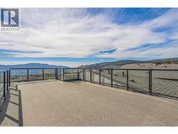 Rooftop Deck - 