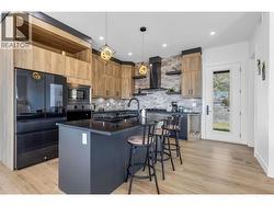 Kitchen - 