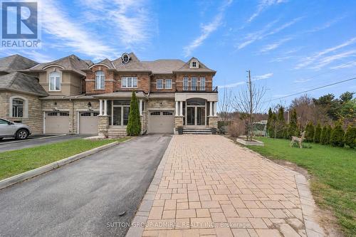 7 GAMBLE GLEN CRESCENT  Richmond Hill, ON L4S 2T3
