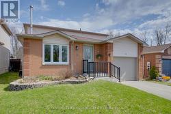 130 ATHABASKA ROAD Barrie, ON L4N 8E5