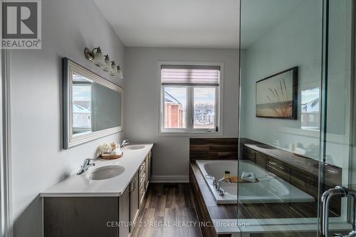 25 Elysian Fields Circle, Brampton, ON - Indoor Photo Showing Bathroom