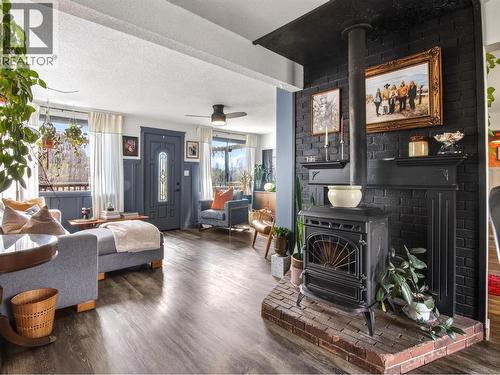 8114 River Road, Oliver, BC - Indoor With Fireplace