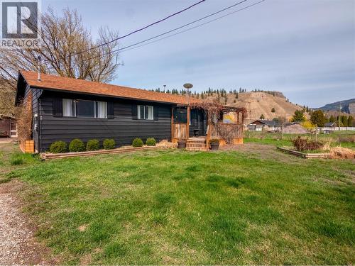 8114 River Road, Oliver, BC - Outdoor