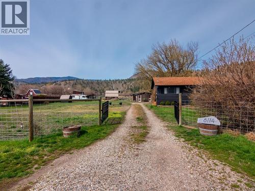8114 River Road, Oliver, BC - Outdoor With View