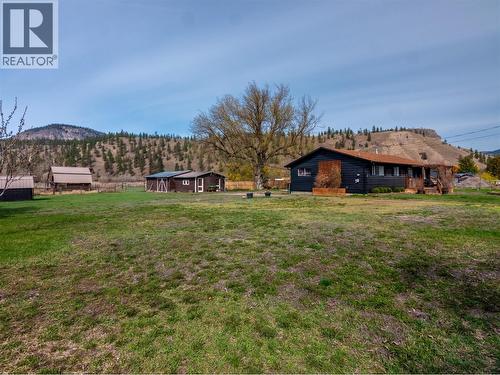 8114 River Road, Oliver, BC - Outdoor