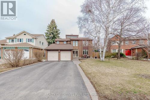 68 LEANDER STREET  Brampton, ON L6S 3M7