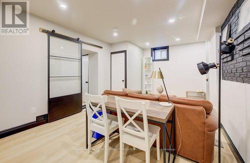 8 Spring Street E, Waterloo, ON - Indoor