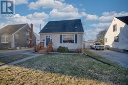 41 MCDONALD AVENUE Thorold (Thorold Downtown), ON L2V 3E5